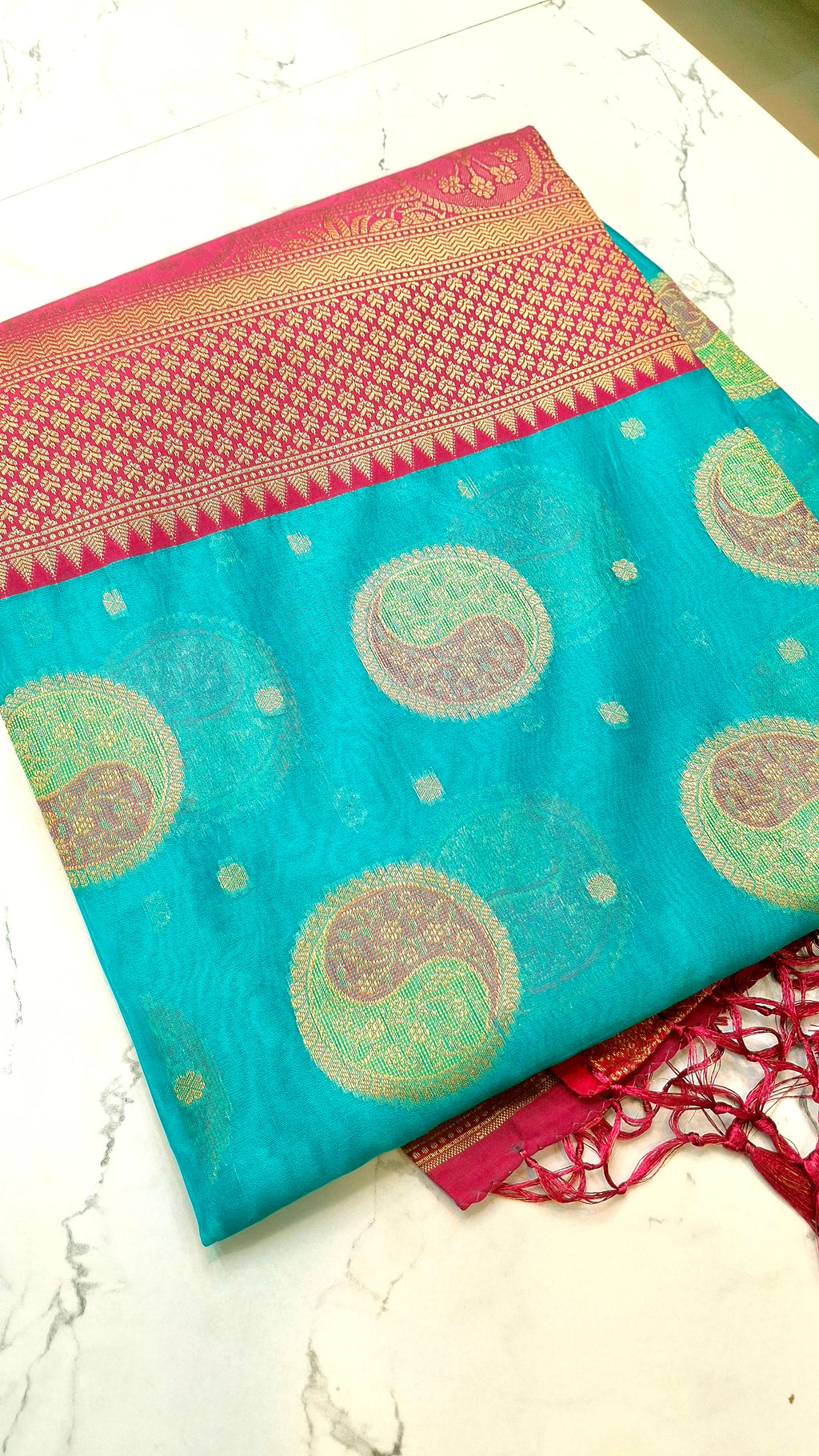 COTTON BASE KATHPADAR SAREE