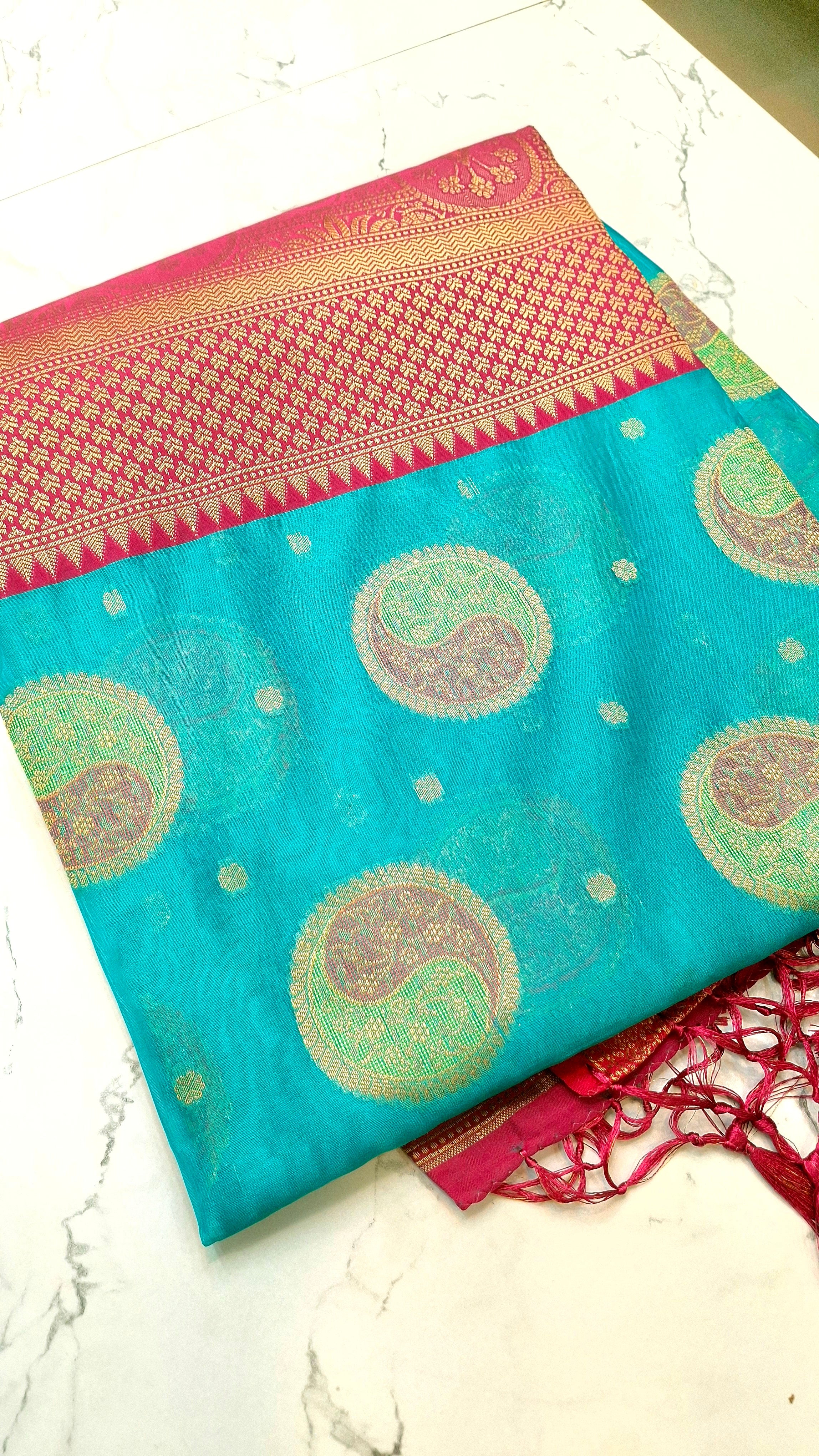 COTTON BASE KATHPADAR SAREE