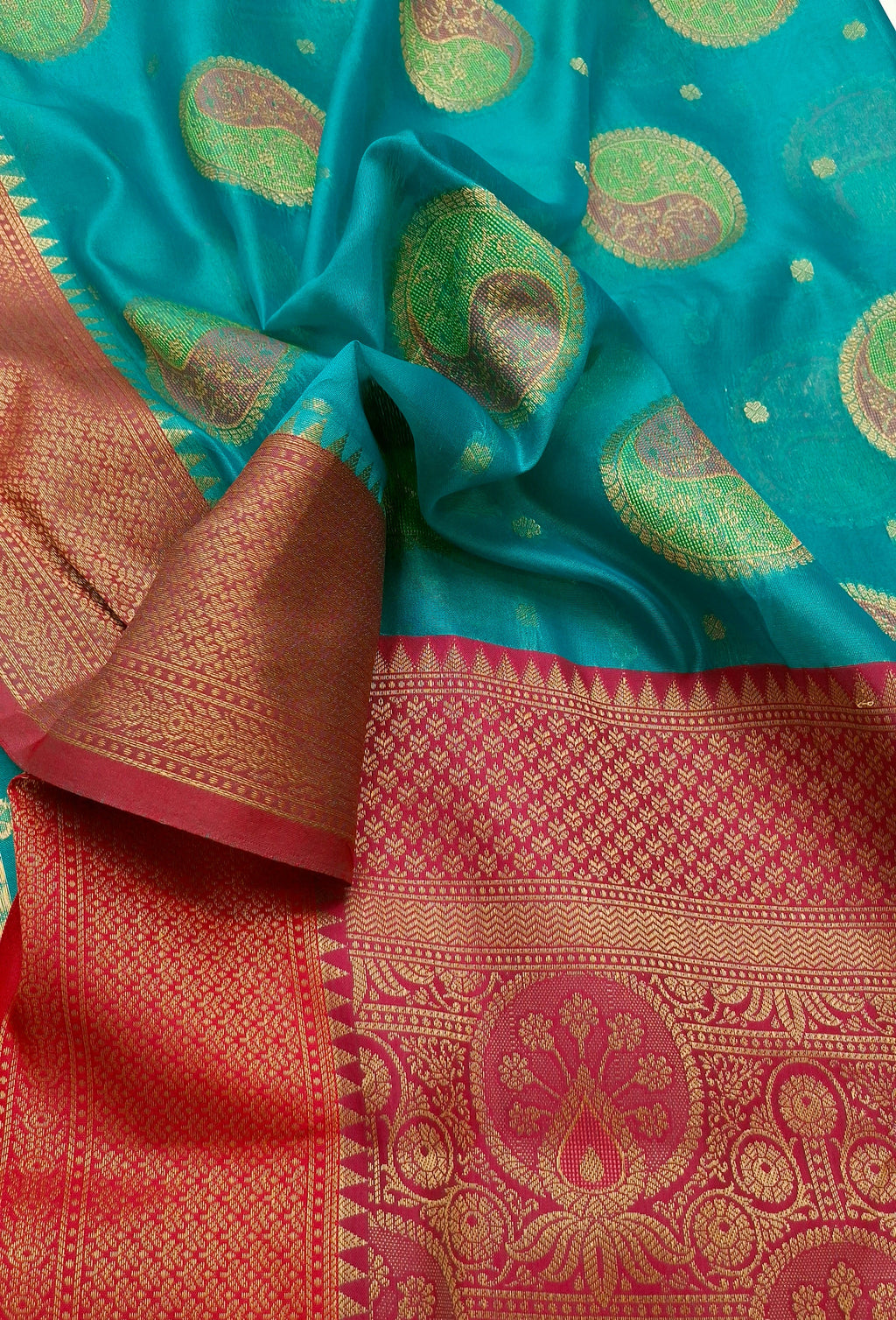 COTTON BASE KATHPADAR SAREE