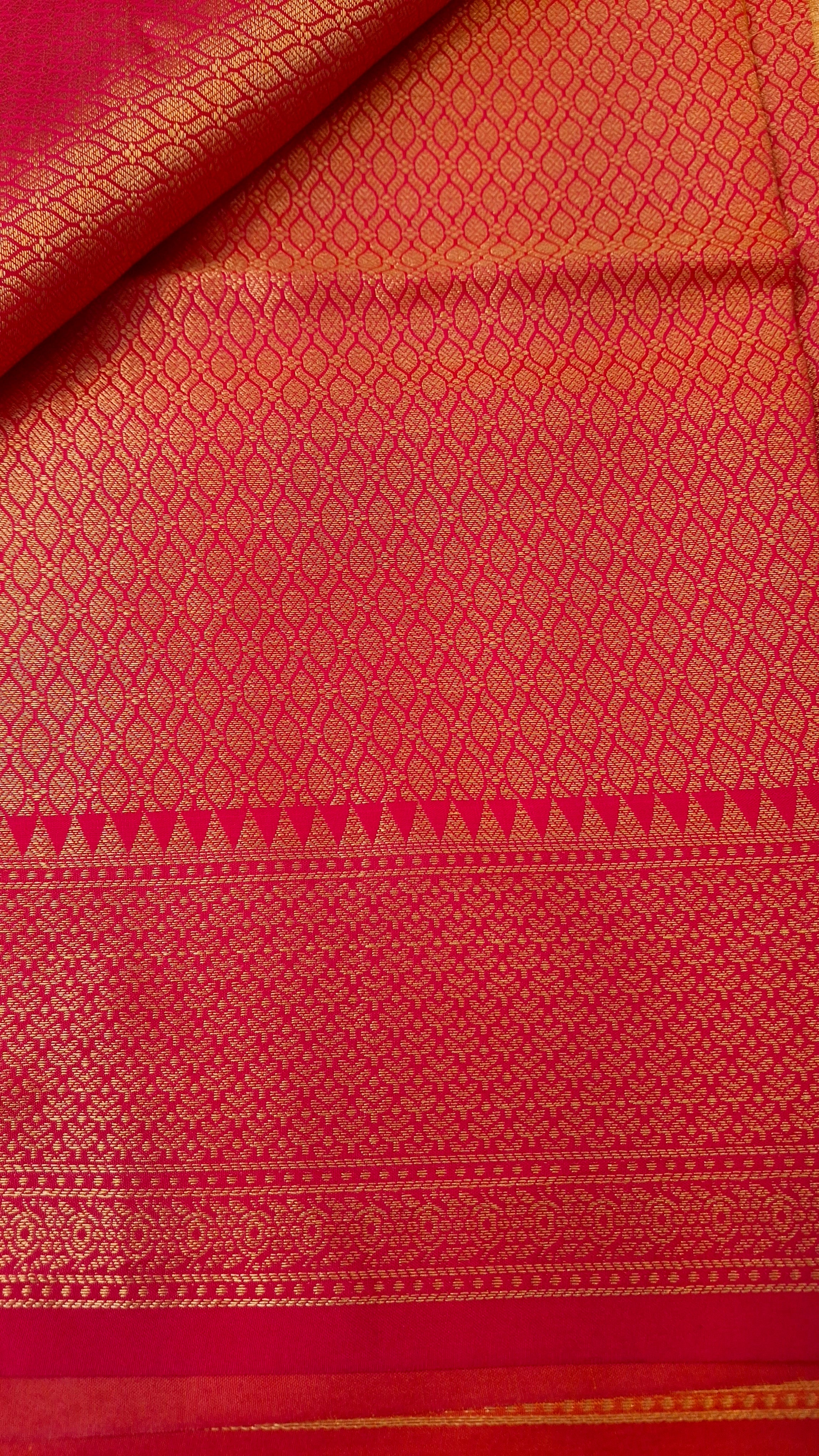 COTTON BASE KATHPADAR SAREE IN YELLOW AND PINK COLOUR
